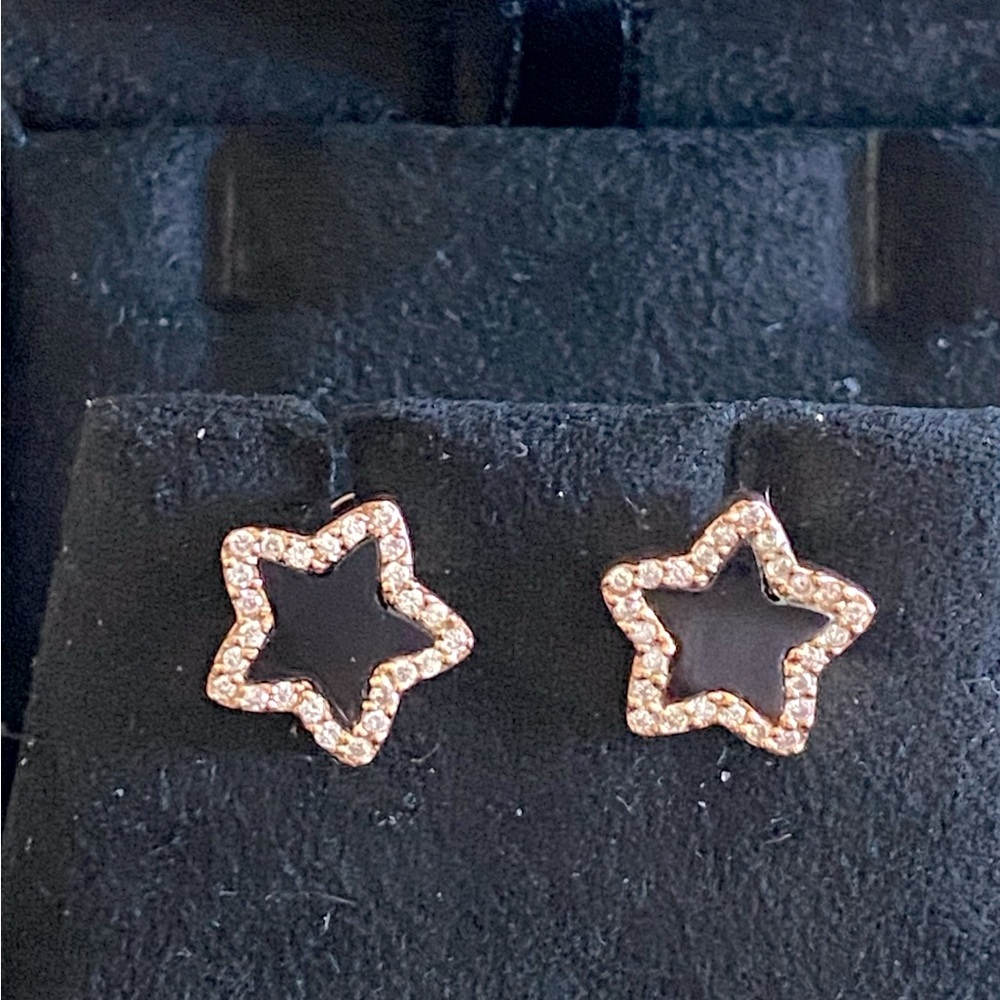 Black Enamel Star Earrings with diamond